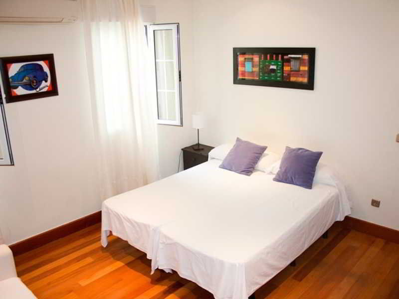 Aparthotel New Point Madri
